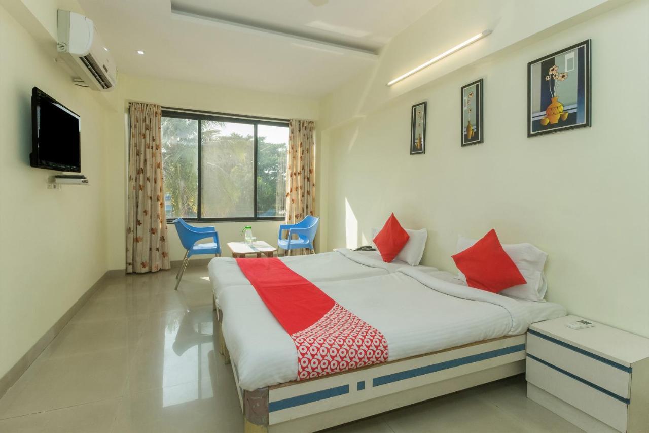 Flagship 4387 Hotel Theem Plaaza Nashik Exterior foto