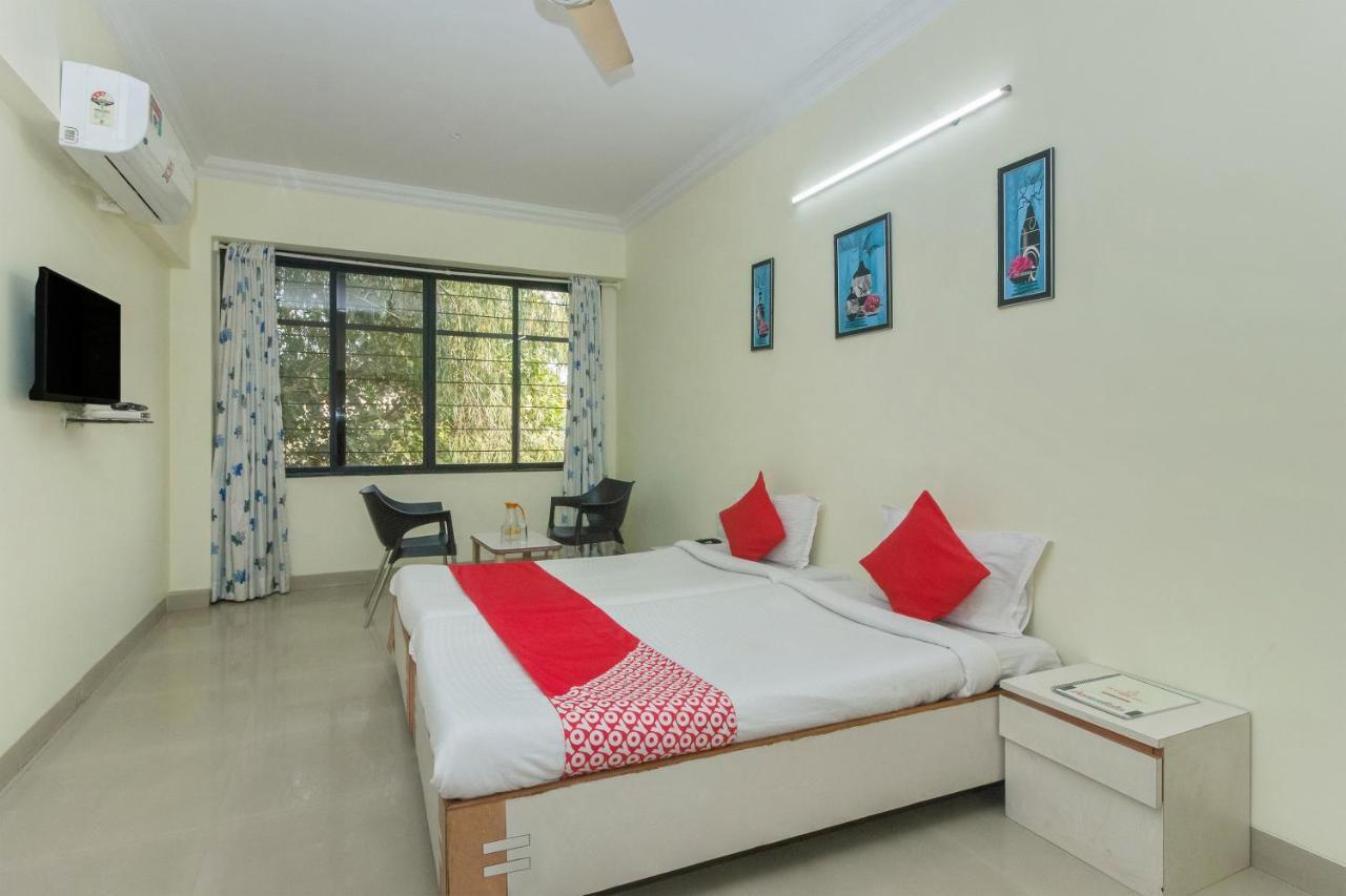 Flagship 4387 Hotel Theem Plaaza Nashik Exterior foto
